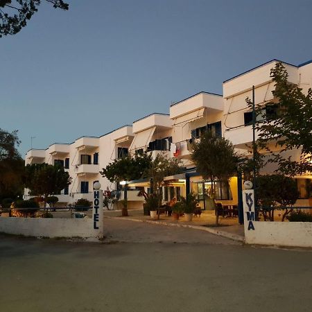 Aparthotel To Kyma à Amarynthos Extérieur photo