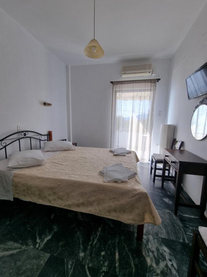 Aparthotel To Kyma à Amarynthos Extérieur photo